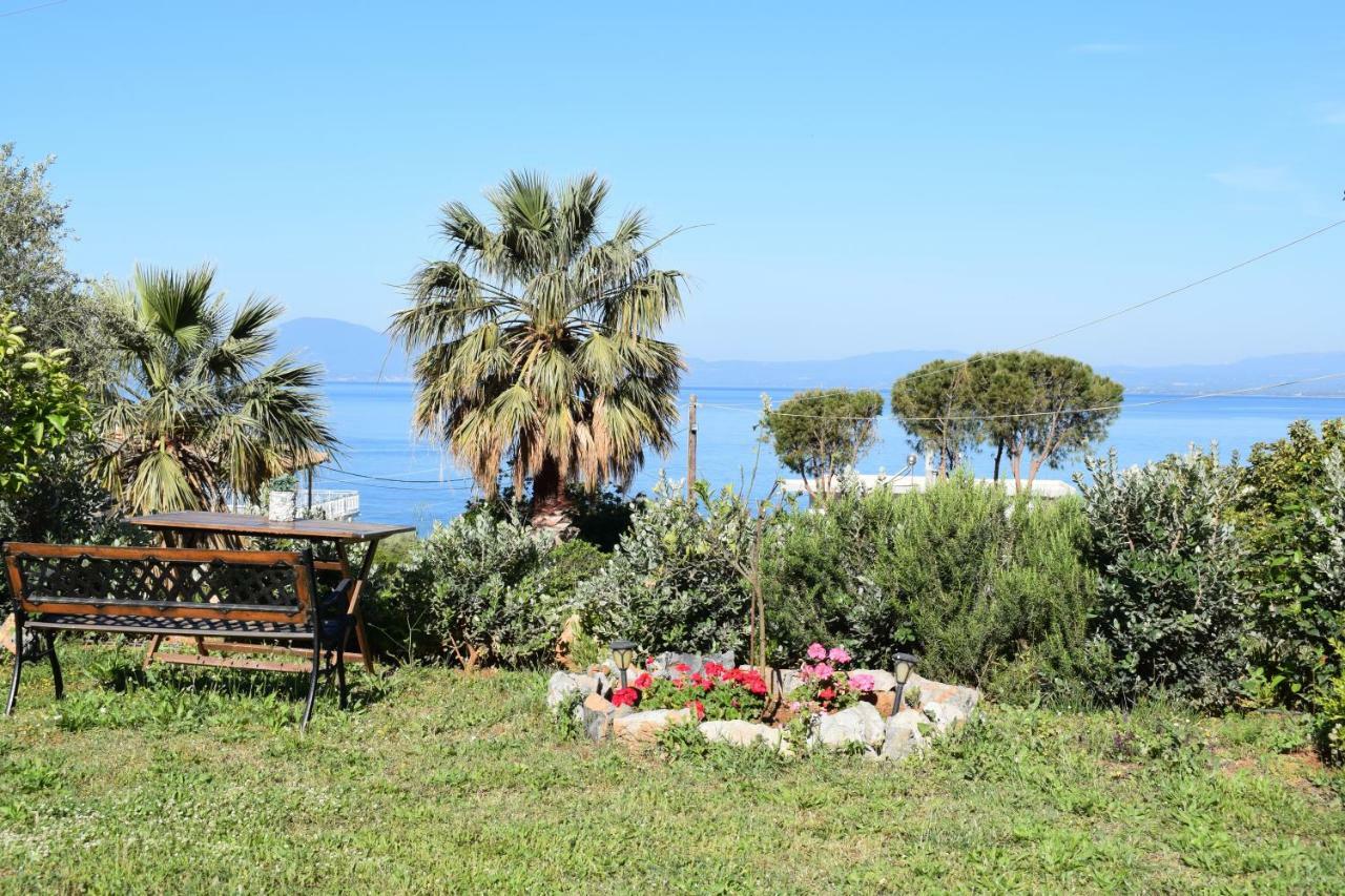 Studio Holiday Kalamata Luaran gambar